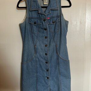 Tickets vintage button-down denim mini dress.